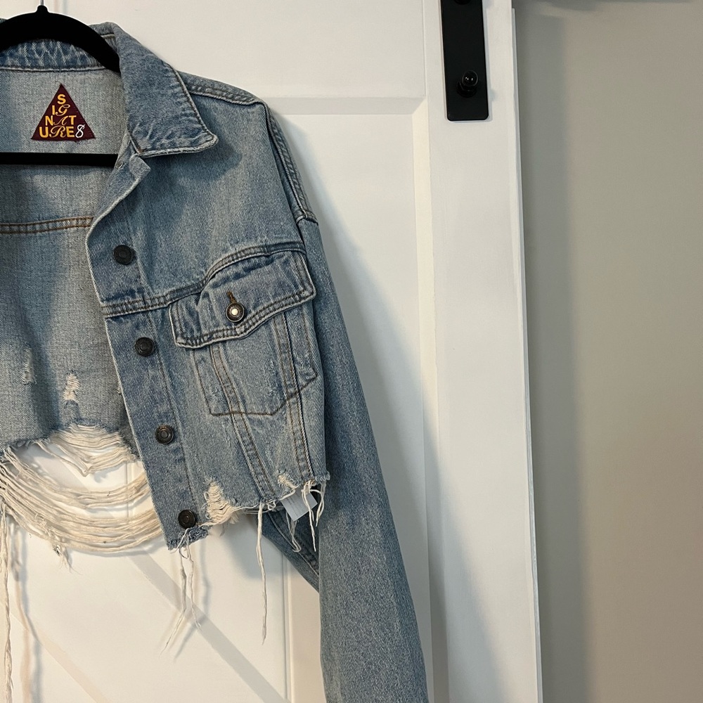 Distressed Cropped Denim Jacket